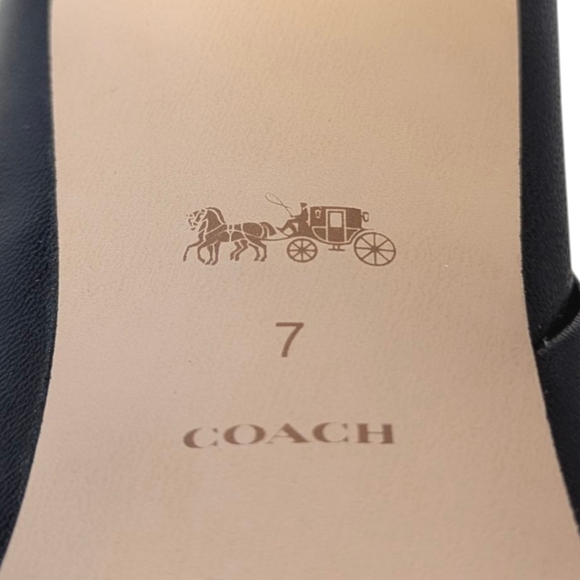 Coach Carter Pointed Toe Boots EUC $240 Size 7B     S3733 - Picture 14 of 15